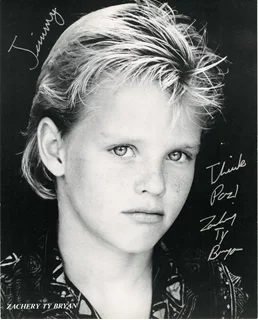 Zachary Ty Bryan autograph