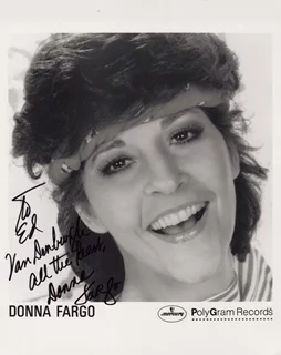 Donna Fargo autograph