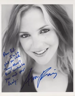 Anna Faris autograph