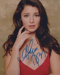 Shiri Appleby autograph