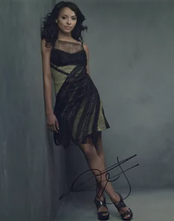 Katerina Graham autograph