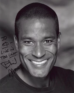Phil Morris autograph