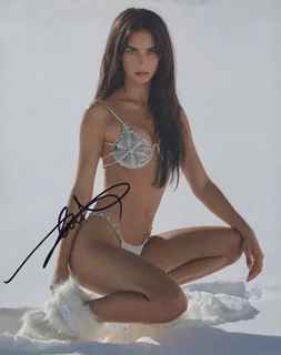 Renee Herbert autograph