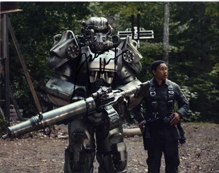 Aaron Moten autograph