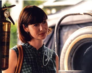 Caitriona Balfe autograph
