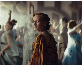 Genevieve O'Reilly autograph