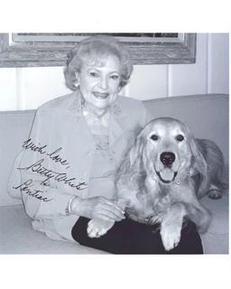 Betty White autograph