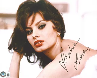Sophia Loren autograph