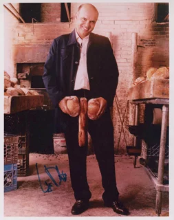 Joe Pantoliano autograph