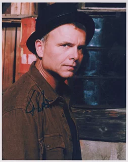 Joe Pantoliano autograph