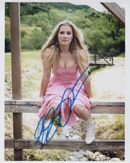 Emily Procter autograph