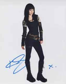 Ksenia Solo autograph