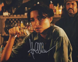 Karen Allen autograph