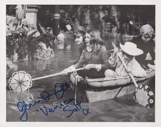 Julie Dawn Cole autograph
