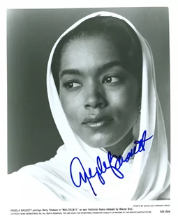Angela Bassett autograph