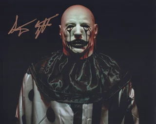 Stephen Cognetti autograph