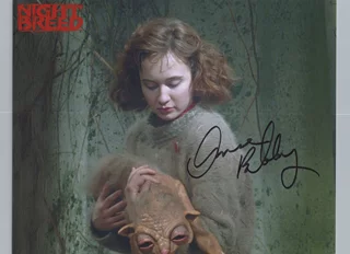 Anne Bobby autograph