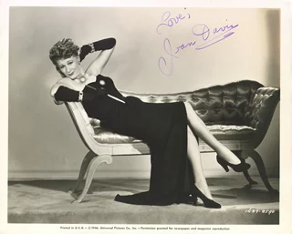 Joan Davis autograph
