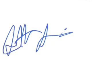 Juliette Lewis autograph