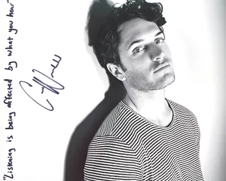 Colin Woodell autograph