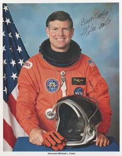 Michael Coats autograph