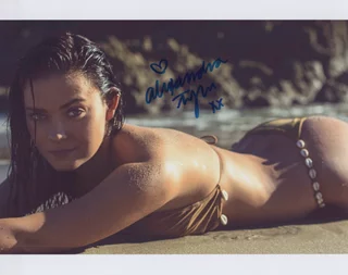 Alexandra Tyler autograph
