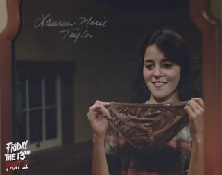 Lauren-Marie Taylor autograph