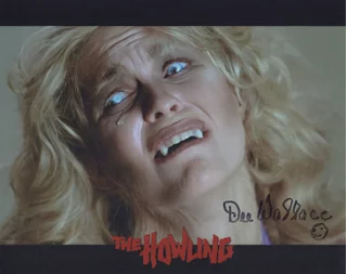 Dee Wallace autograph