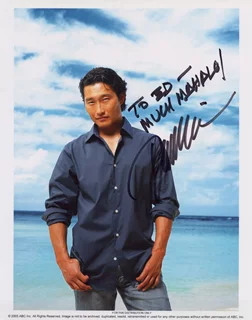 Daniel Dae Kim autograph