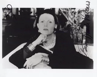 Brenda Vaccaro autograph