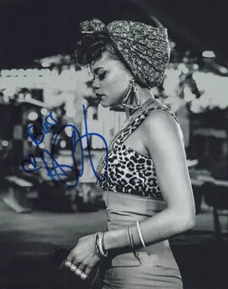 Andra Day autograph