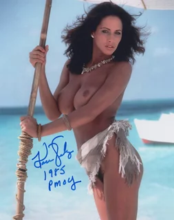 Karen Velez autograph