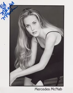 Mercedes McNab autograph