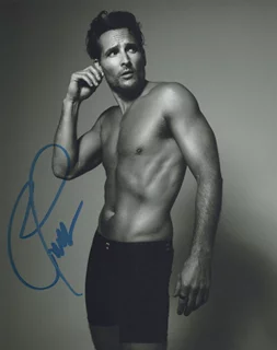 Peter Facinelli autograph