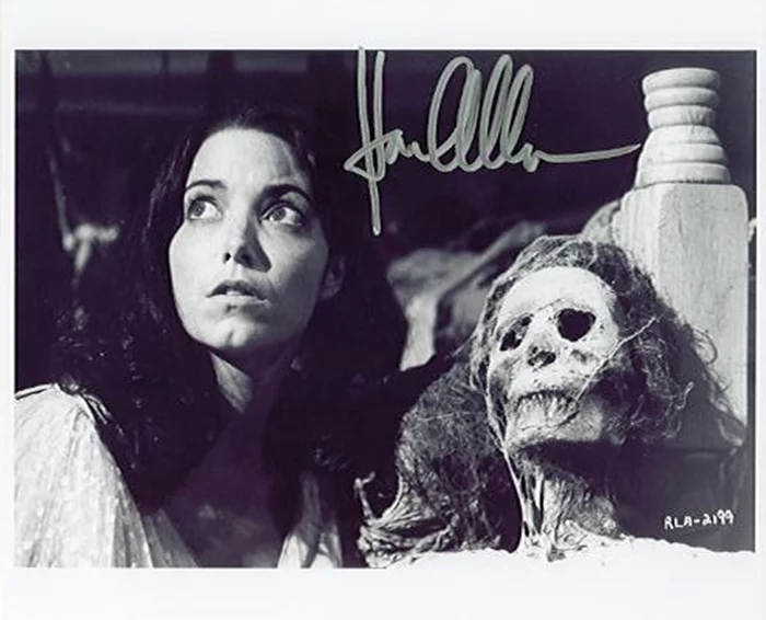 Karen Allen autograph