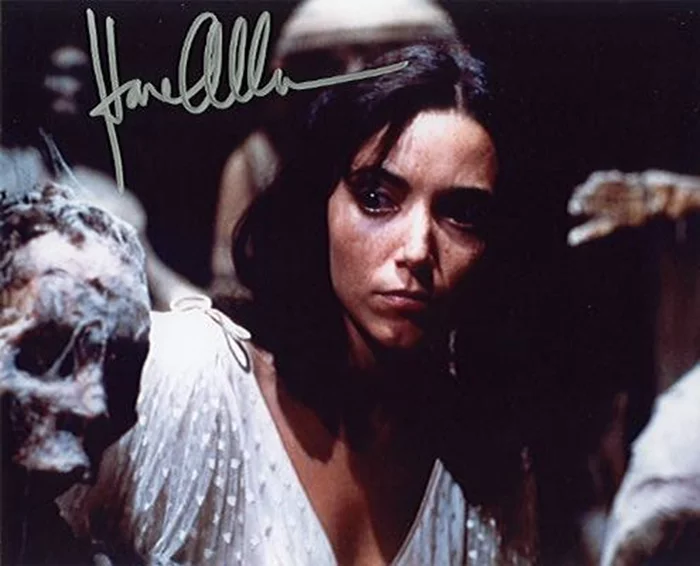 Karen Allen autograph