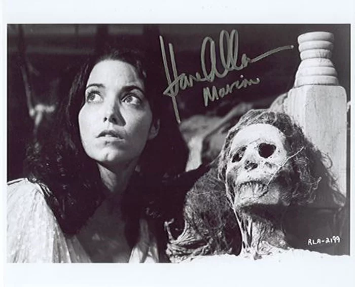 Karen Allen autograph