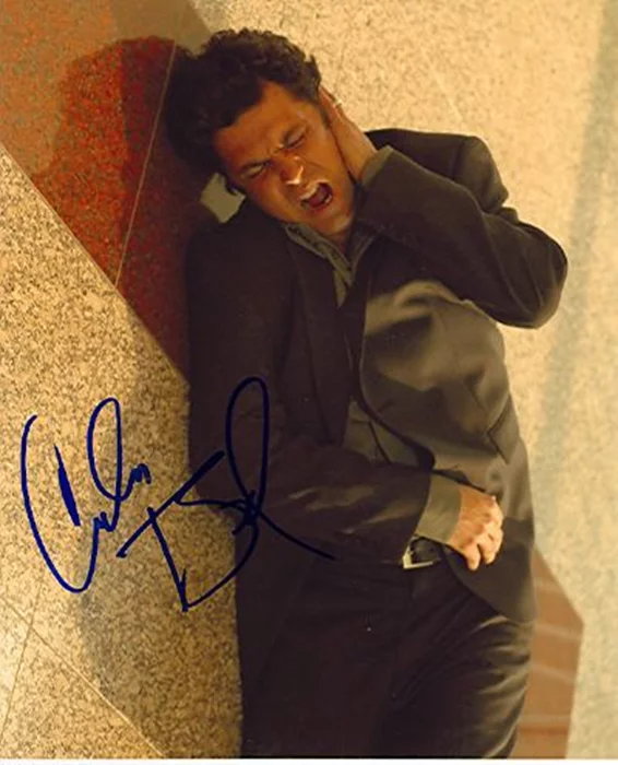Carlos Bernard autograph