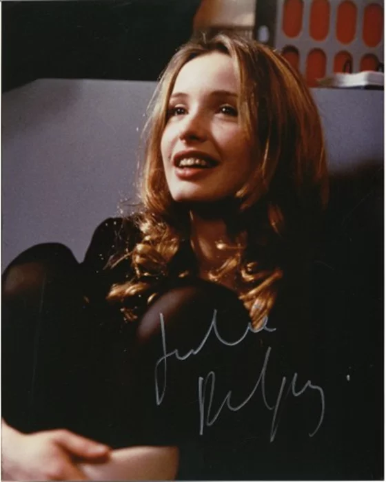 Julie Delpy autograph