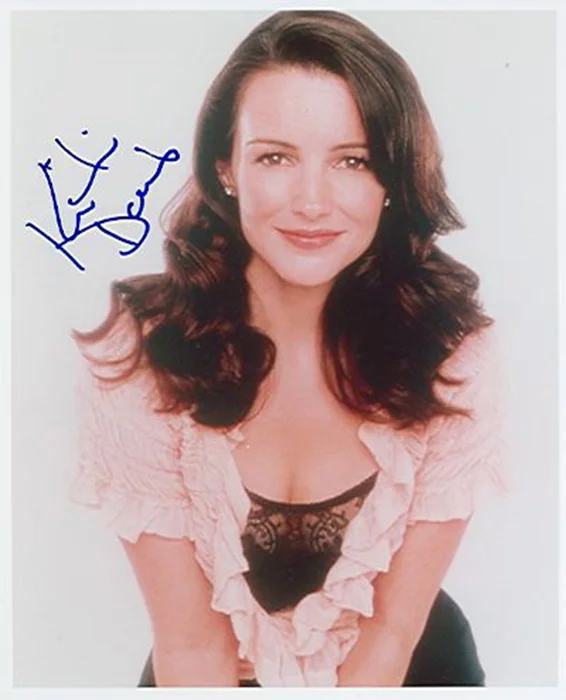 Kristin Davis autograph
