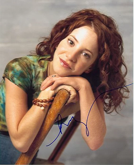 Amy Davidson autograph