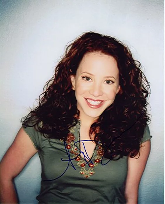 Amy Davidson autograph