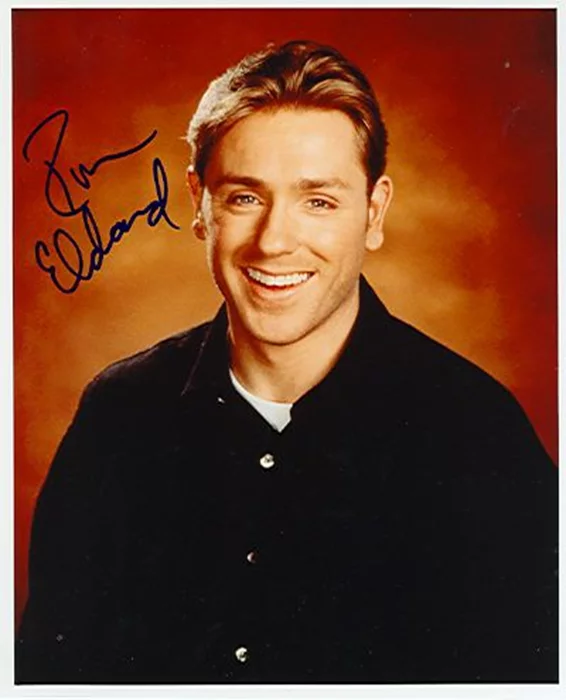 Ron Eldard autograph
