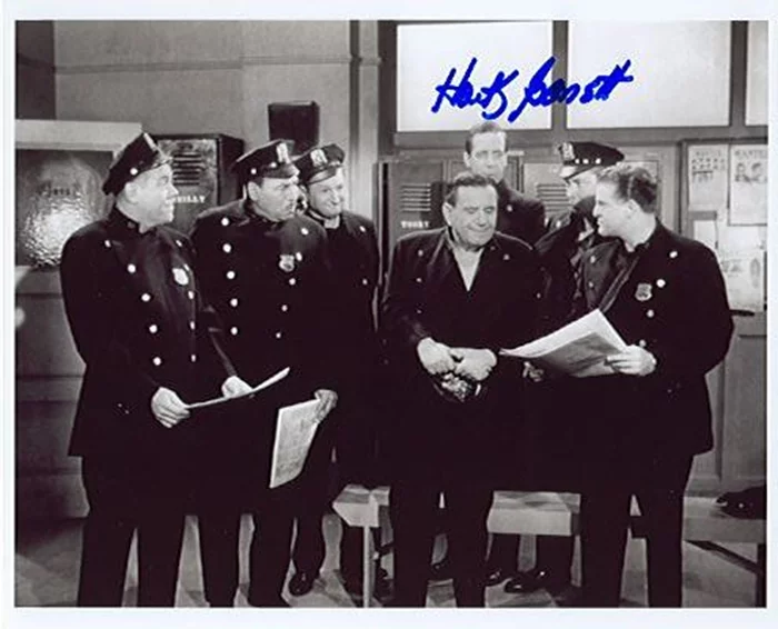 Hank Garrett autograph