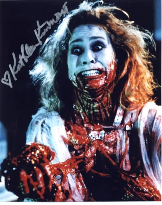 Kathleen Kinmont autograph