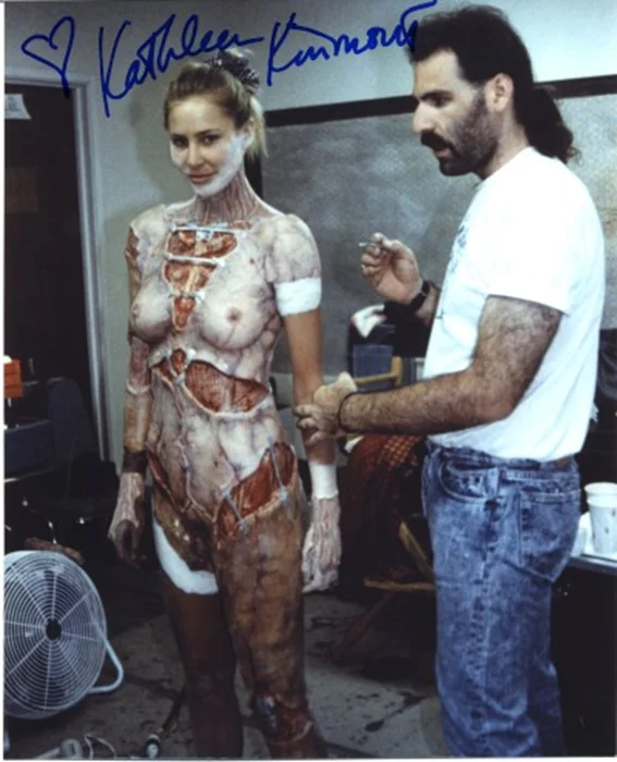 Kathleen Kinmont autograph