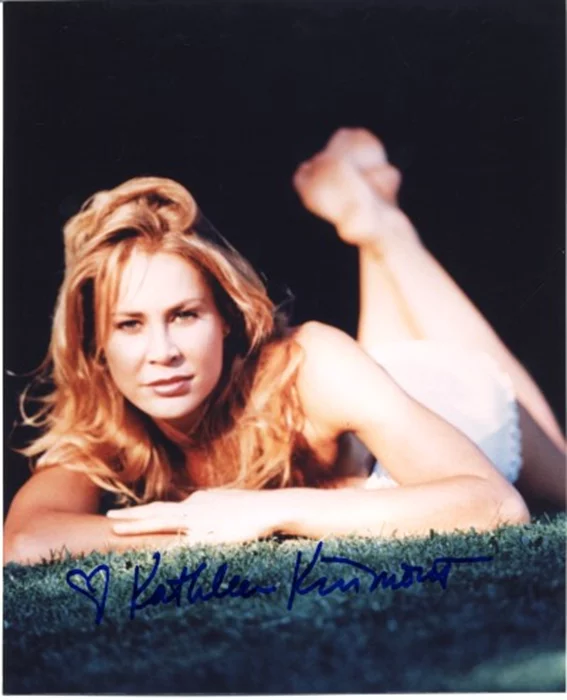 Kathleen Kinmont autograph