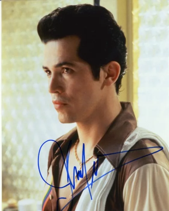 John Leguizamo autograph