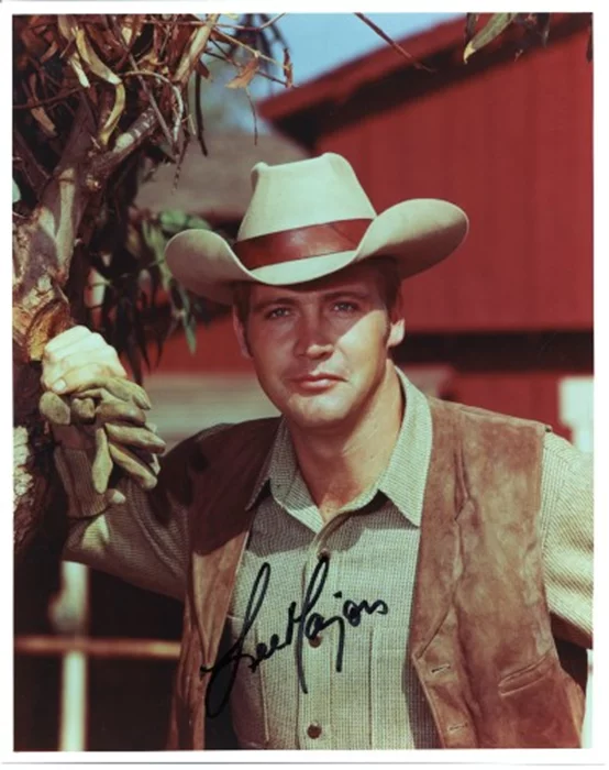 Lee Majors autograph