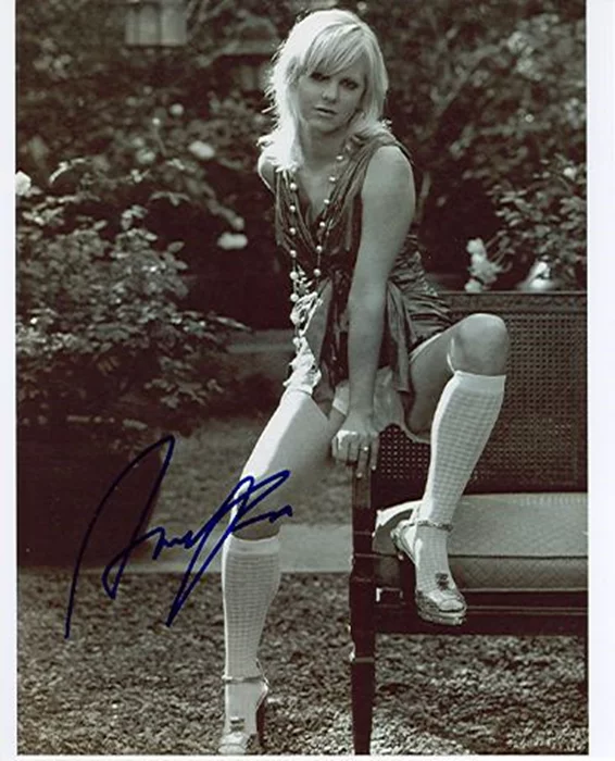 Anna Faris autograph